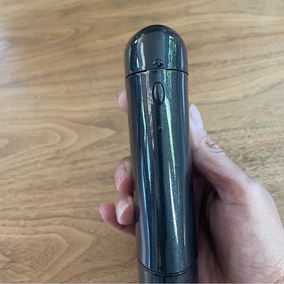 New hard shell Corinne McCormack case - Picture 4 of 9